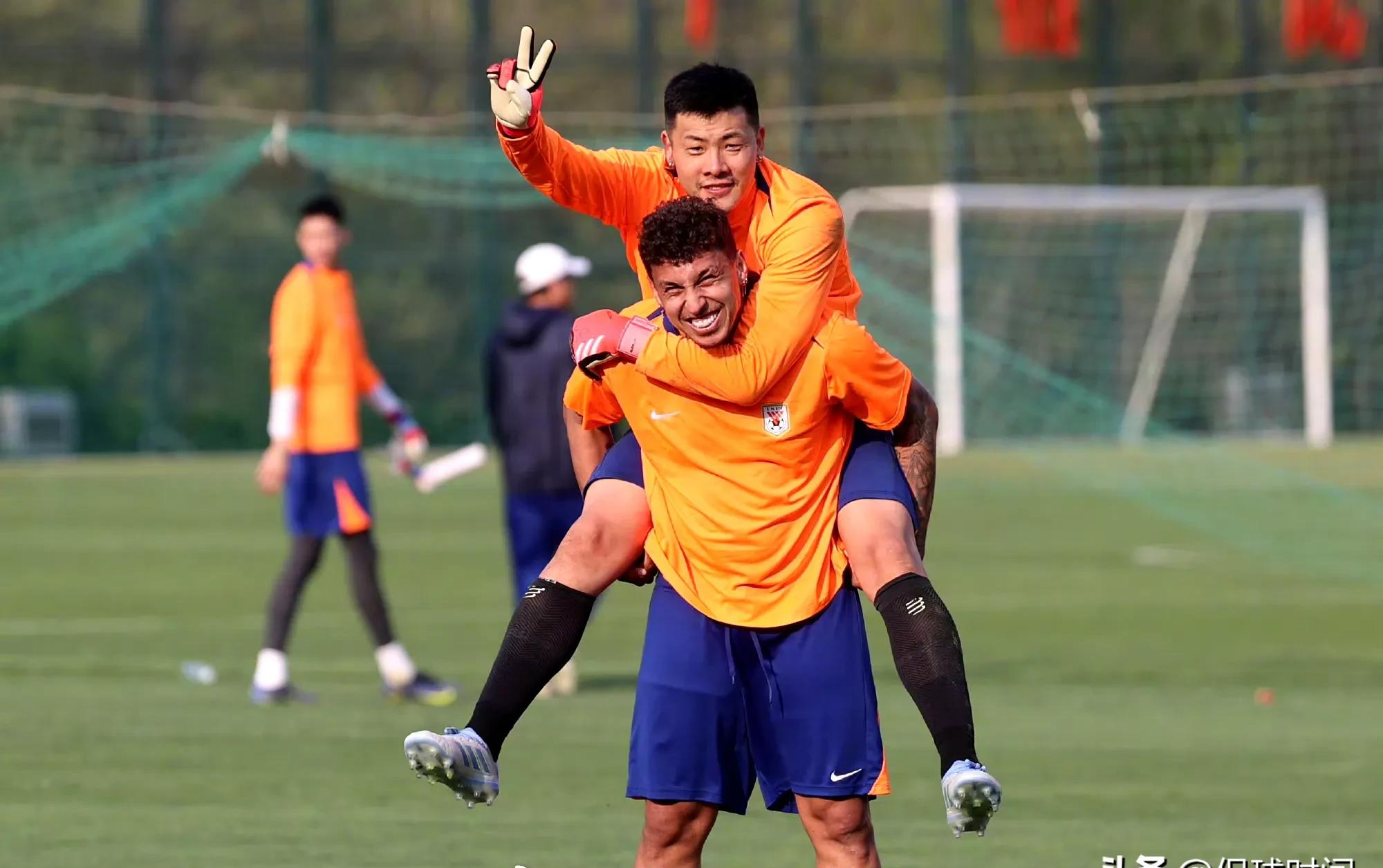 开元体育官网-关键时刻北京国安外线爆发——荷甲节点到来，态度坚定，阵容厚度经受考验的简单介绍