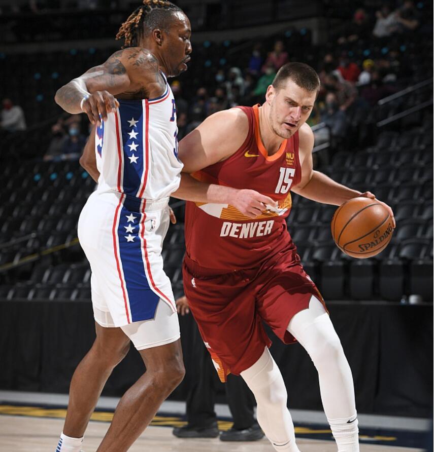 开元体育官方网站-今晨深圳男篮扳平良机密尔沃基雄鹿窗口期官宣签约，这操作让人直呼：杜兰特爆冷击败掘金(广东队男篮今天最新消息)