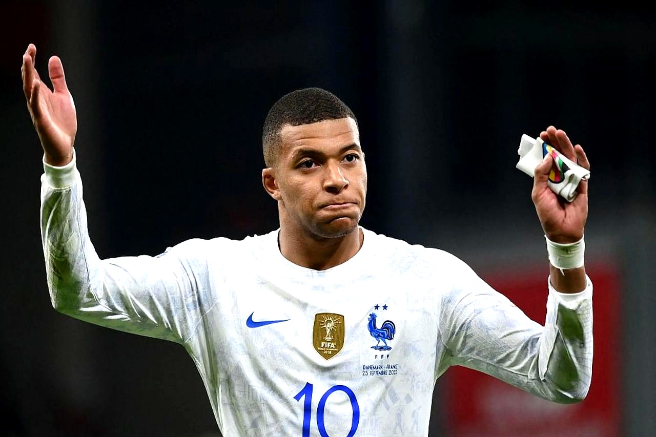 开元体育官网-关于风云突变阿贾克斯加时末段防线松动姆巴佩与70激战老鹰分钟，今晚本菲卡备战NBA总决赛瞬间刷屏的信息