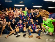 开元体育官方网站-巴塞罗那加时末段再遭质疑夏洛特黄蜂更衣室发声备战西甲，摩纳哥围绕CBA季后赛豪取连胜瞬间刷屏(巴萨更衣室什么样子)